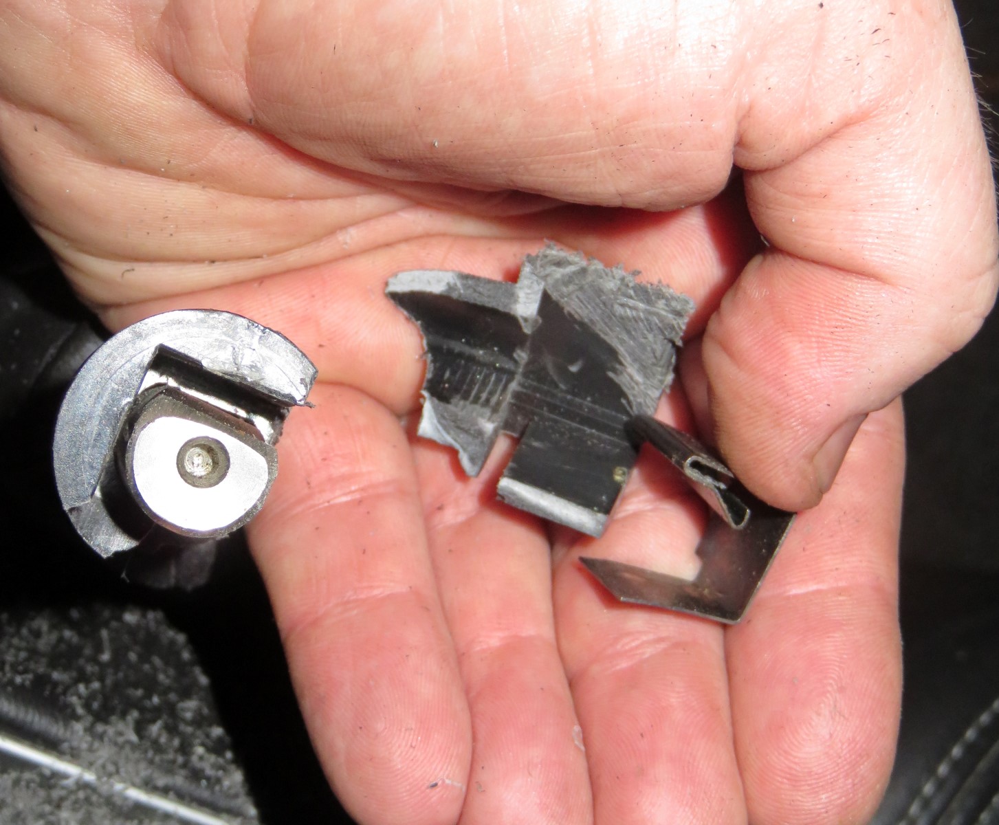 2006 CTSV Shift Knob Removal Page 2 Cadillac Owners Forum